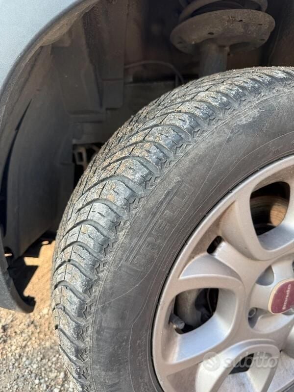 Usata Fiat Panda 4x4 95 CV (69 kW) 2015 Grigio Utilitaria