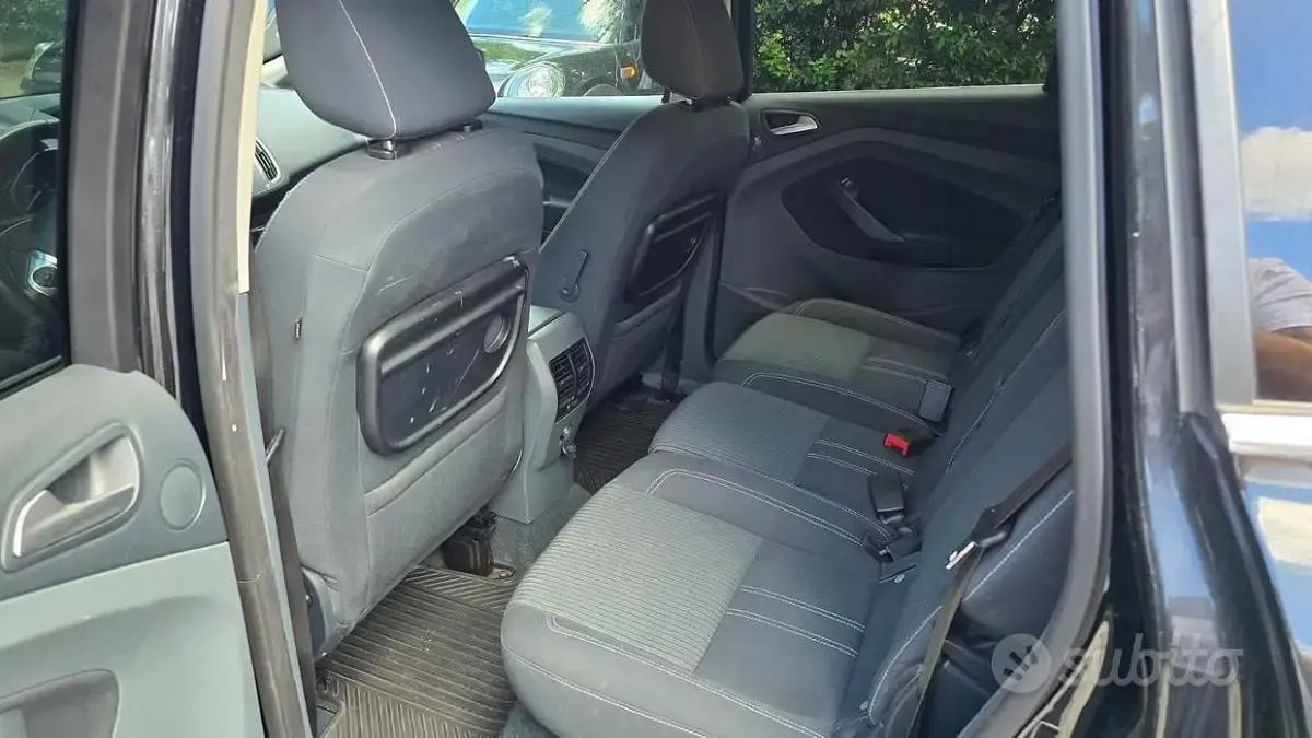 Usata Ford C-MAX 115 CV (84 kW) 2011 Nero Monovolume