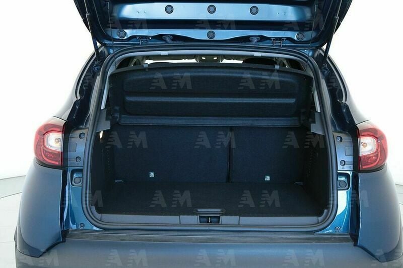 Usata Renault Captur Techno 160 CV (117 kW) 2020 Blu/azzurro SUV