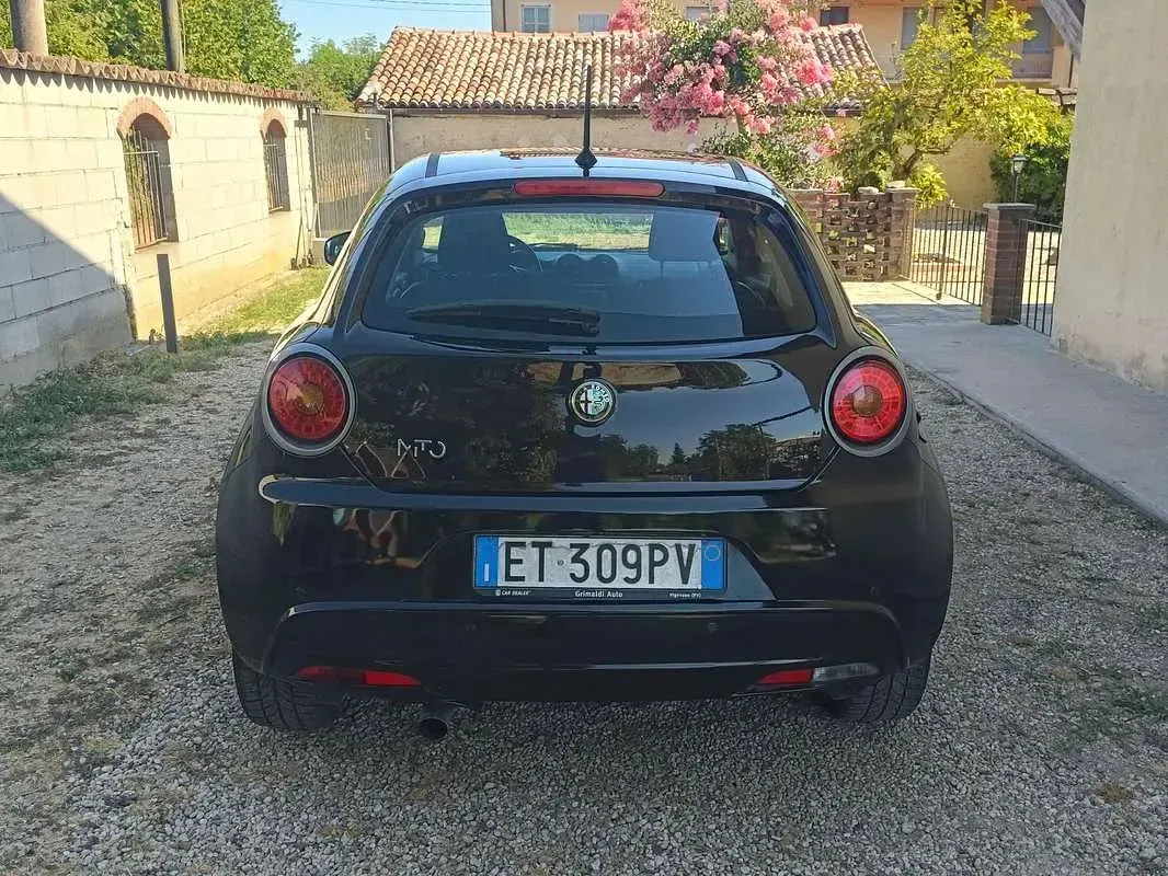 Usata Alfa Romeo MiTo Progression 69 CV (50 kW) 2014 Nero Utilitaria