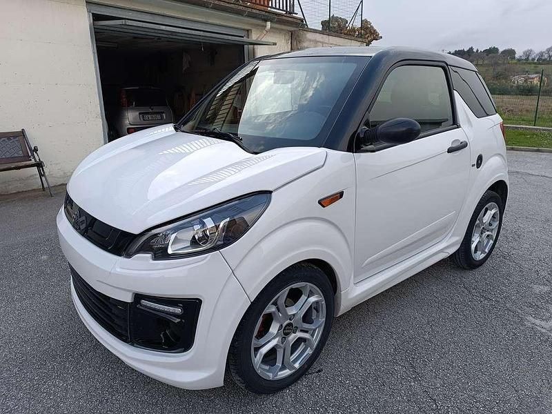 Usata Ligier JS50 2022 Bianco Utilitaria