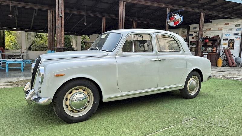 Usata Lancia Appia 1950 Grigio Berlina