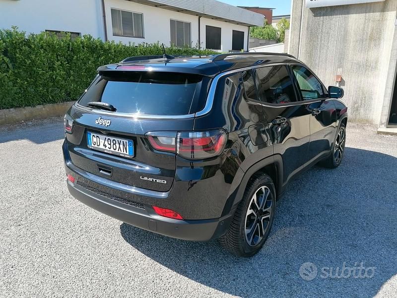 Usata Jeep Compass 131 CV (96 kW) 2021 Nero SUV