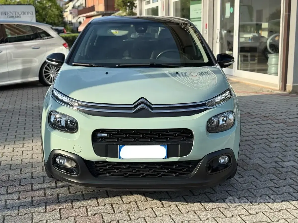 Usata Citroën C3 PureTech 82 CV (60 kW) 2017 Verde Berlina