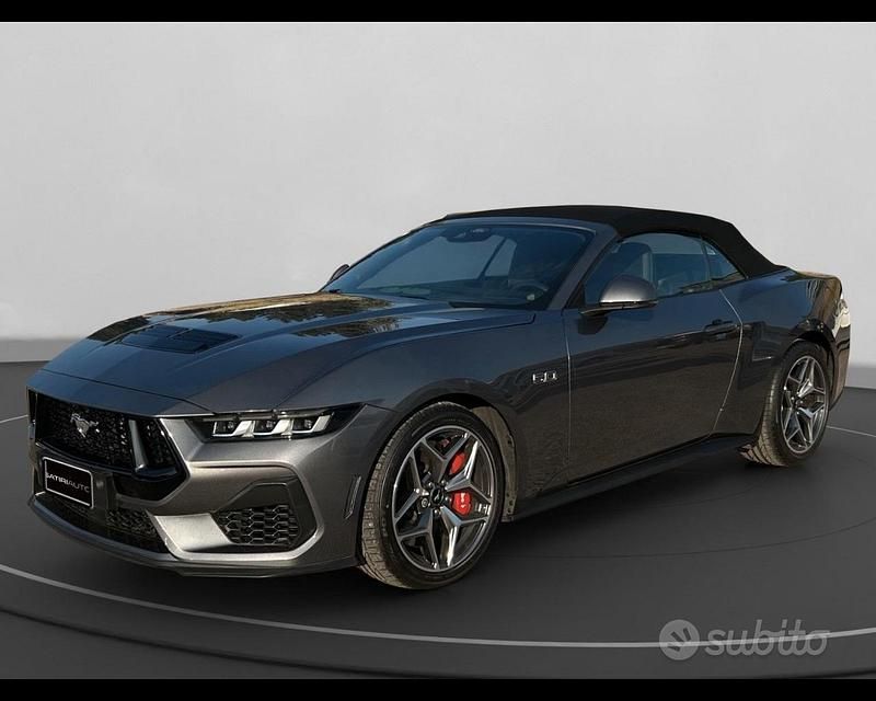 Grigio Usata 2024 Ford Mustang Convertible Cabrio | 55.600 € - Immagine 1/4