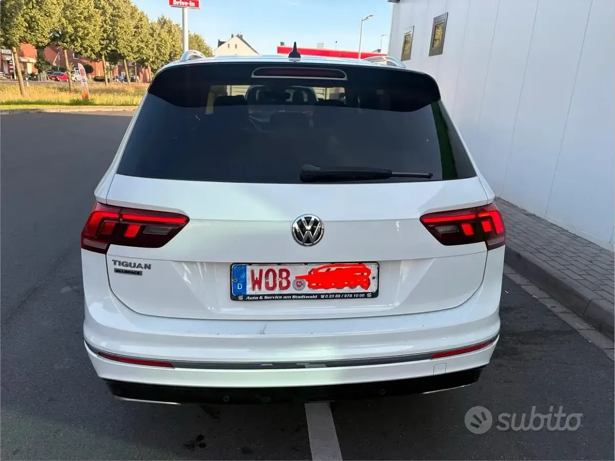 Usata VW Tiguan Allspace R-line 150 CV (110 kW) 2020 SUV