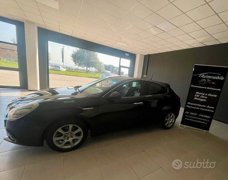 Usata Alfa Romeo Giulietta Progression 105 CV (77 kW) 2013 Nero Utilitaria
