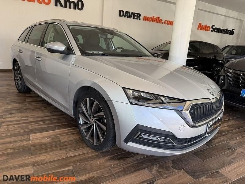 Grigio Usata 2020 Skoda Octavia Style Utilitaria | 13.990 € (Super prezzo) - Immagine 1/4
