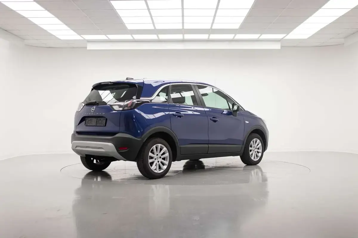 Usata Opel Crossland Elegance 110 CV (80 kW) 2022 Blu SUV