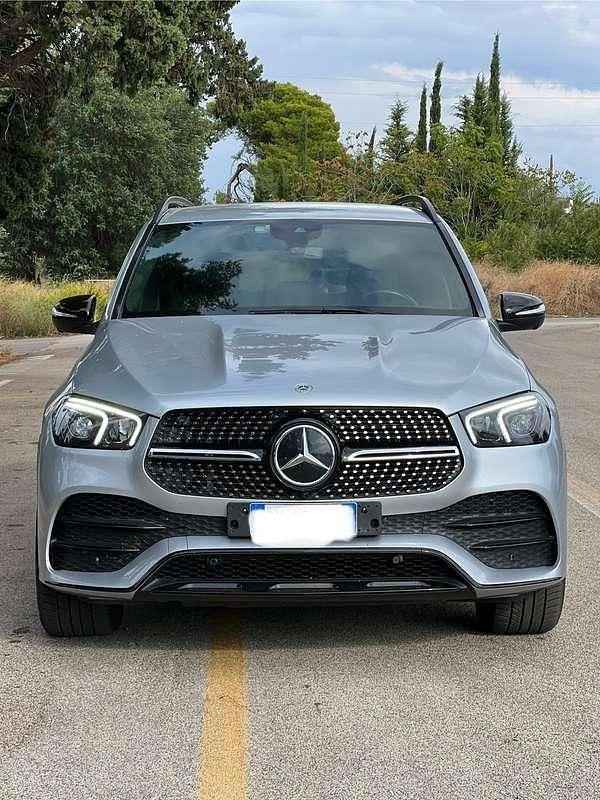 Usata 2022 Mercedes GLE300 Premium Coupé | 68.000 € (Buon prezzo) - Immagine 1/4