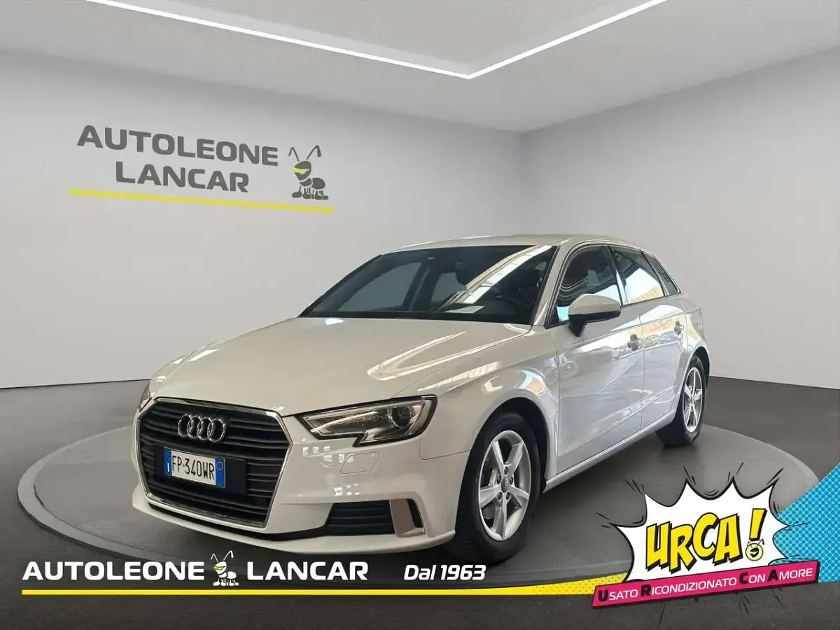 Usata Audi A3 Design 116 CV (85 kW) 2018 Bianco Berlina