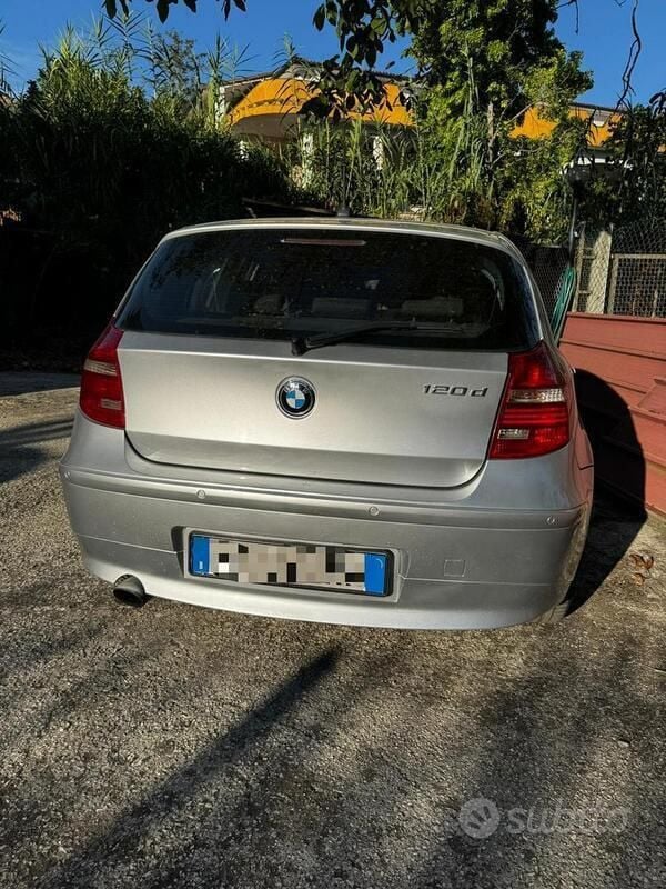 Usata BMW 120 177 CV (130 kW) 2010 Grigio Utilitaria