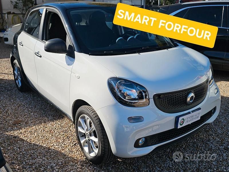 Bianco Usata 2017 Smart ForFour Utilitaria | 12.800 € (Buon prezzo) - Immagine 1/4