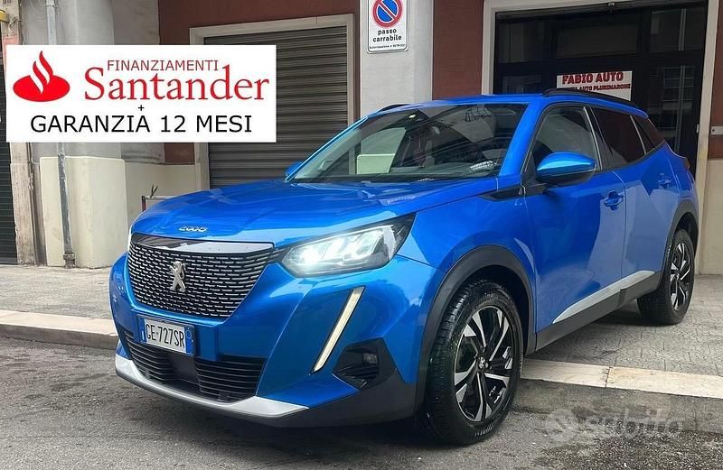 Usata Peugeot 2008 Allure 130 CV (95 kW) 2021 Blu SUV
