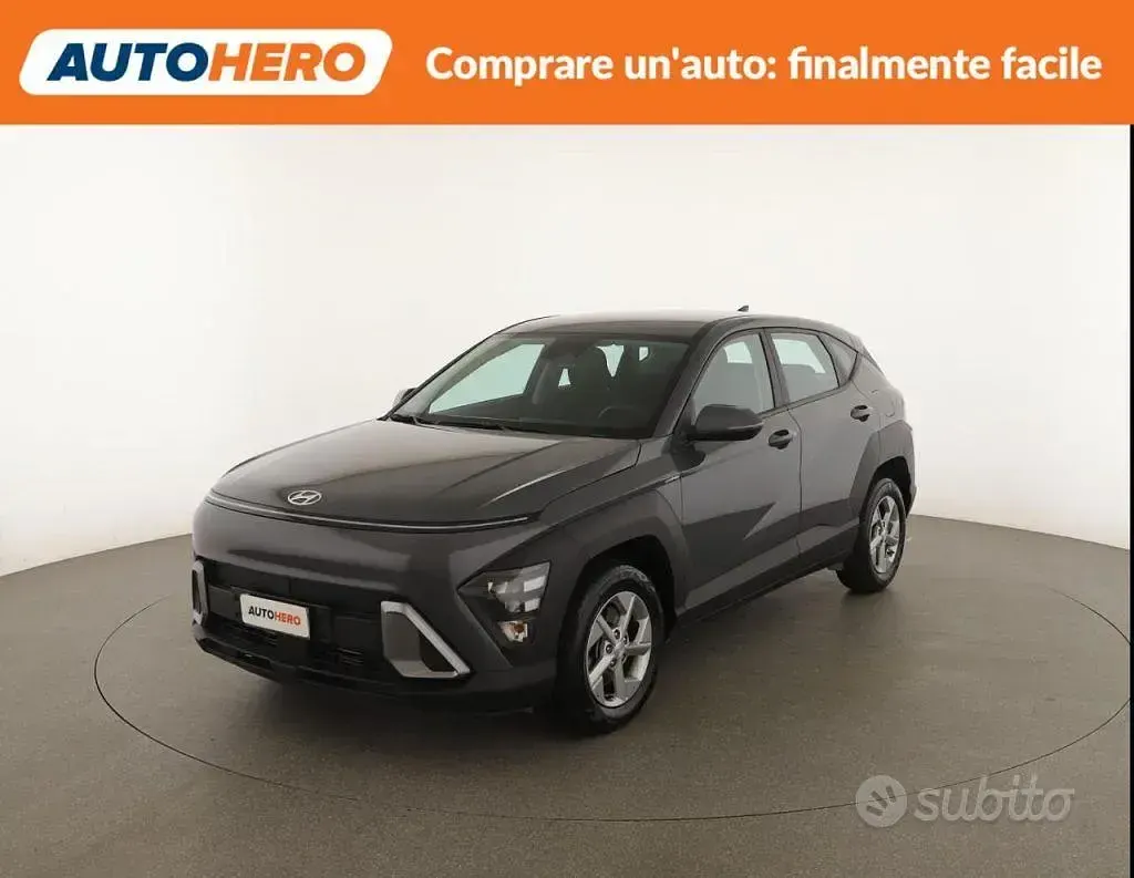 Usata Hyundai Kona 101 CV (74 kW) 2024 Grigio SUV