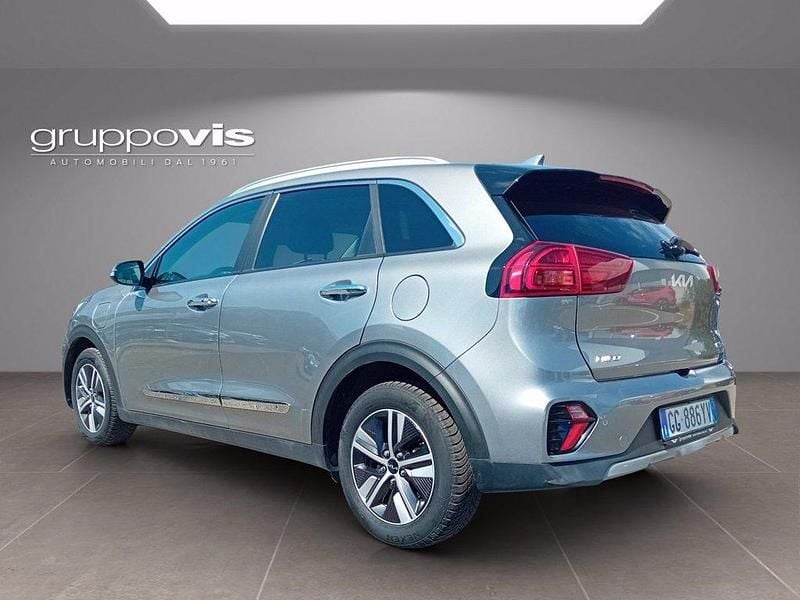 Usata Kia Niro 141 CV (103 kW) 2021 Grigio metallizzato SUV