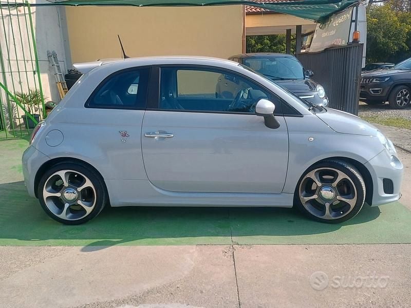 Usata Abarth 595 Esseesse 160 CV (117 kW) 2016 Grigio Utilitaria