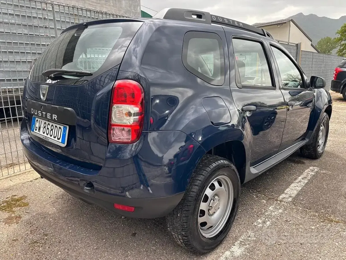 Usata Dacia Duster 105 CV (77 kW) 2014 Blu SUV
