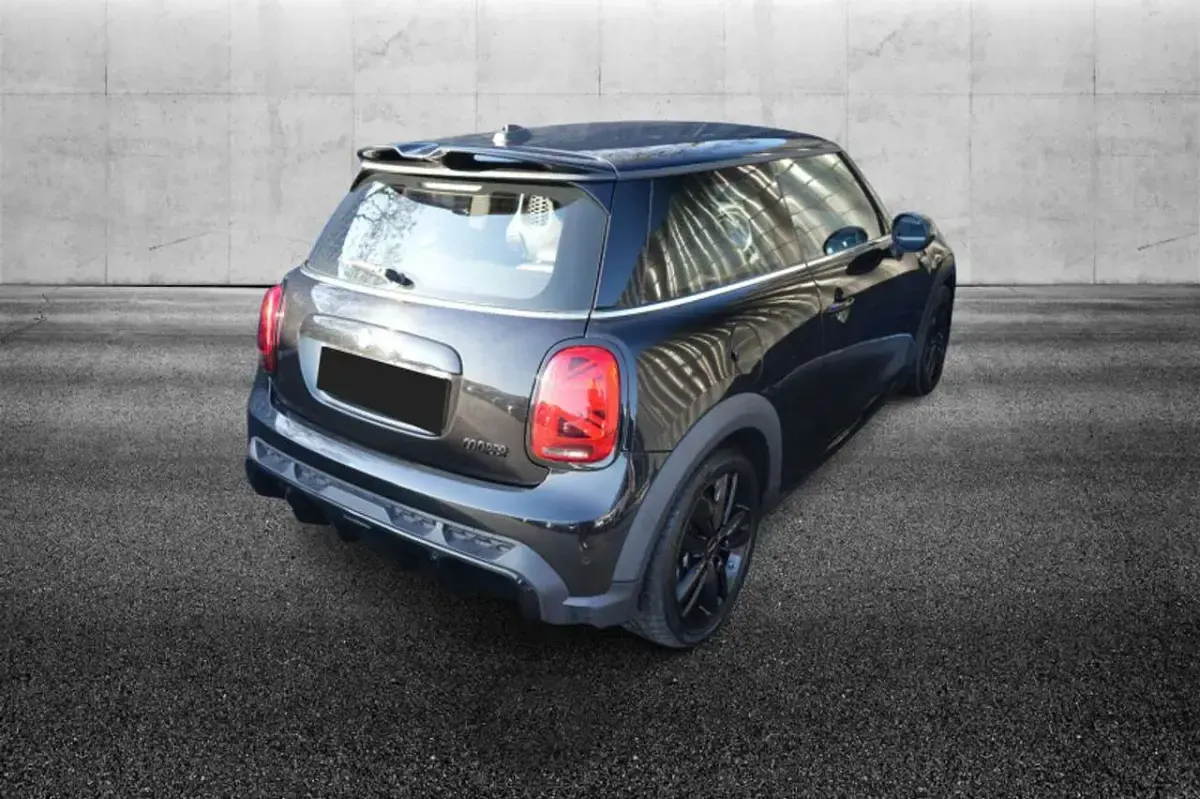 Usata Mini John Cooper Works 136 CV (100 kW) 2021 Nero Utilitaria