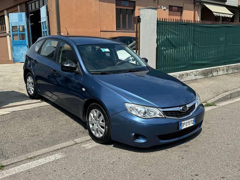 Blu/azzurro Usata 2008 Subaru Impreza Tre volumi | 5900 € (Ottimo prezzo) - Immagine 1/4