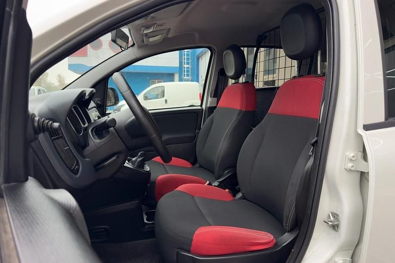 Usata Fiat Panda 69 CV (50 kW) 2019 Bianco Furgone