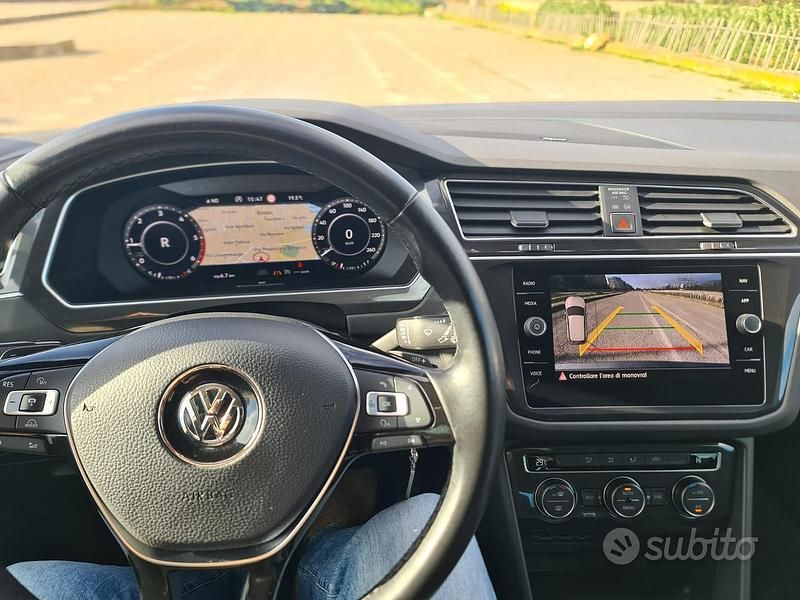 Usata VW Tiguan Business 150 CV (110 kW) 2018 Grigio SUV