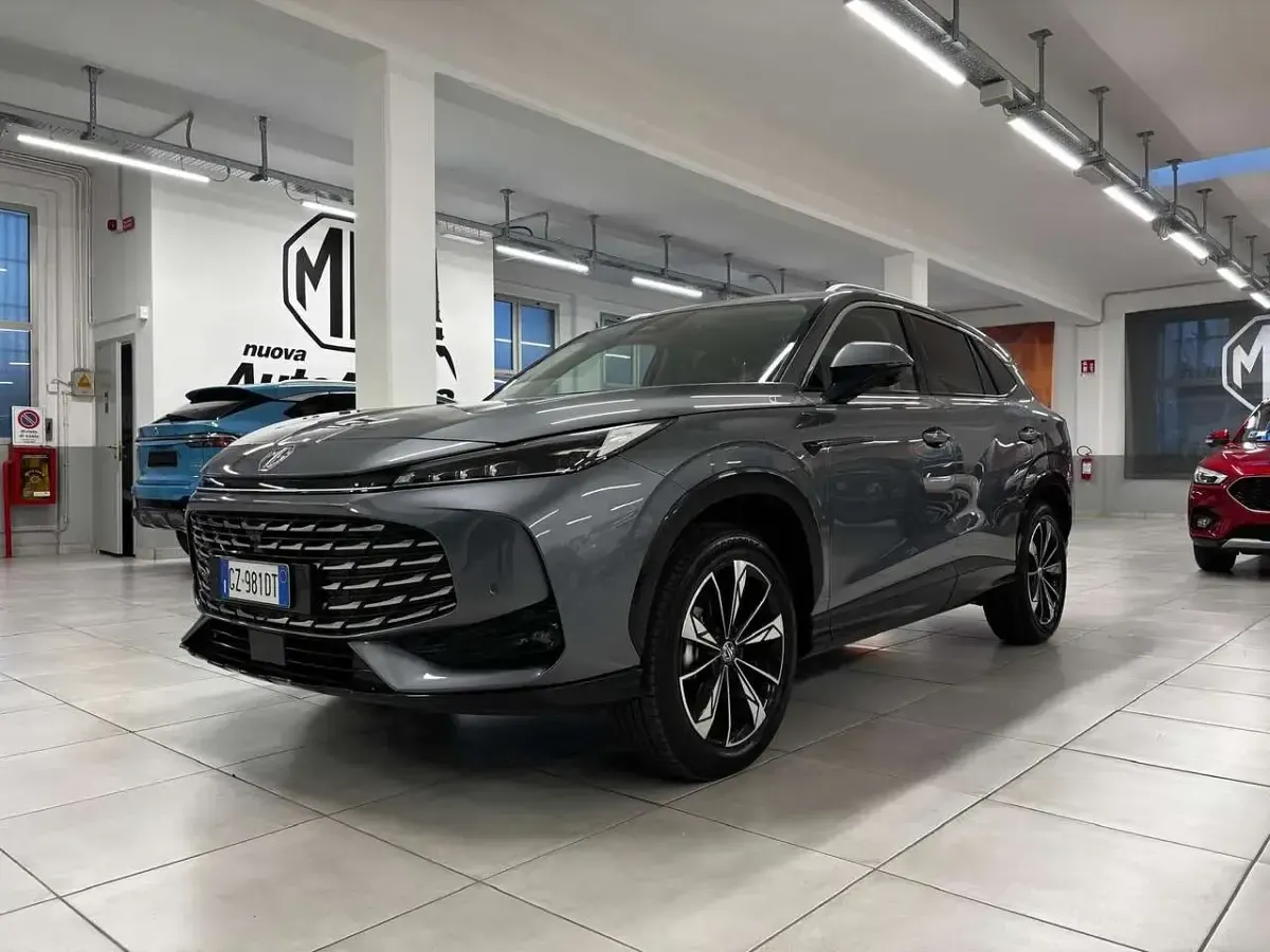 Usata MG HS 170 CV (125 kW) 2025 Grigio SUV