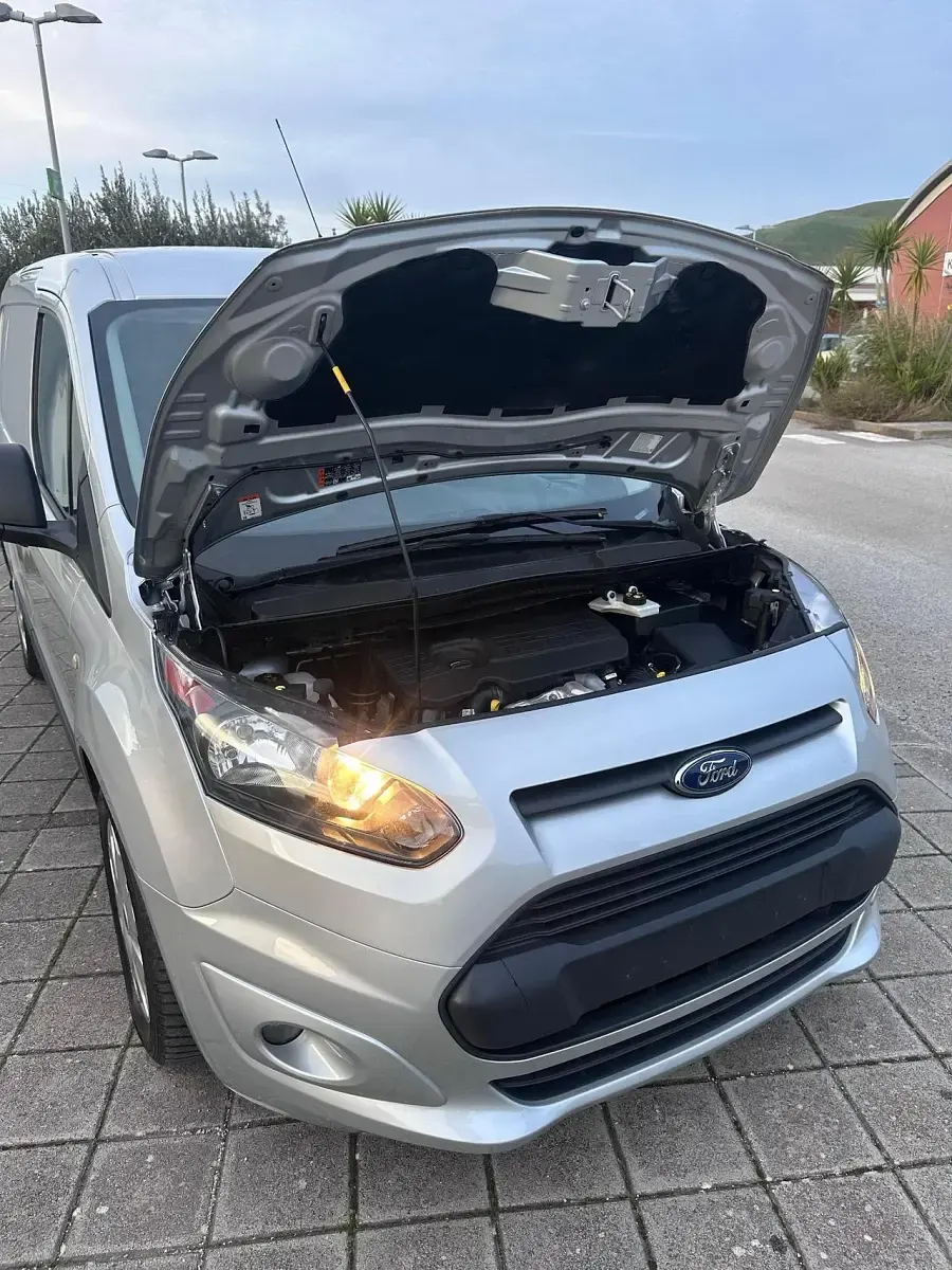 Occasion Ford Transit Connect 74 ch (54 kW) 2018 Gris Monospace
