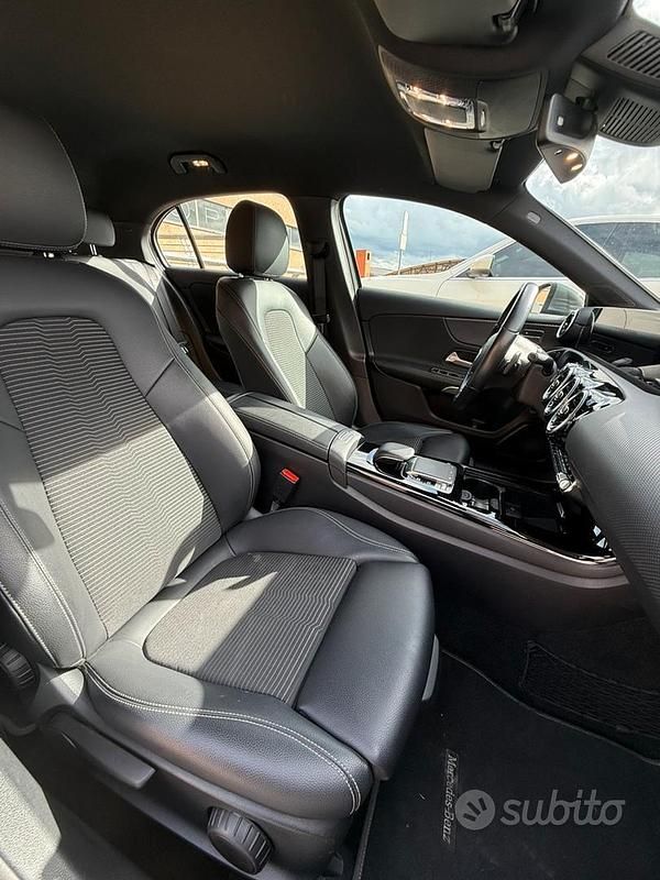 Usata Mercedes A200 150 CV (110 kW) 2022 Berlina