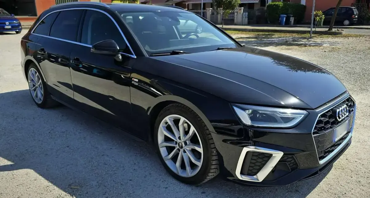 Usata Audi A4 S-Line 136 CV (100 kW) 2022 Nero Station wagon