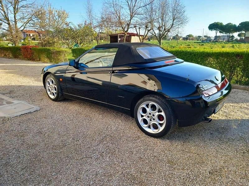 Usata Alfa Romeo GTV 155 CV (114 kW) 1999 Coupé