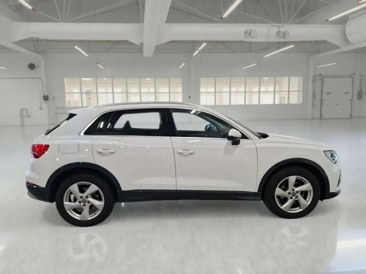 Usata Audi Q3 Advanced 150 CV (110 kW) 2020 Bianco SUV