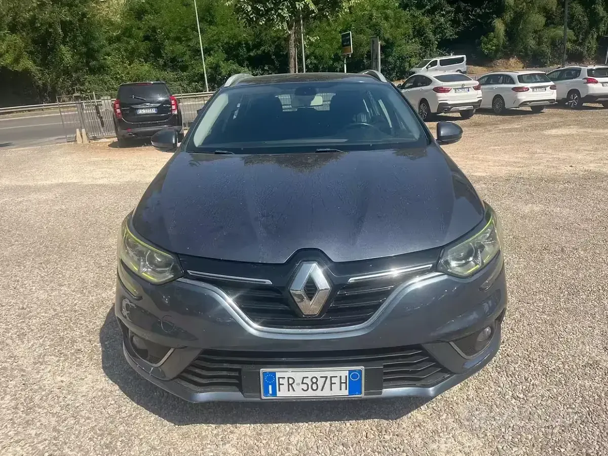 Usata Renault Mégane GrandTour Intens 110 CV (80 kW) 2018 Grigio Station wagon