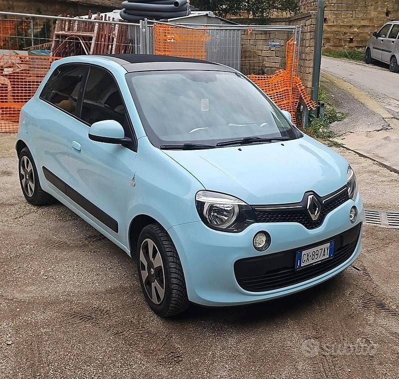 Blu Usata 2018 Renault Twingo Utilitaria | 7100 € (Ottimo prezzo) - Immagine 1/4
