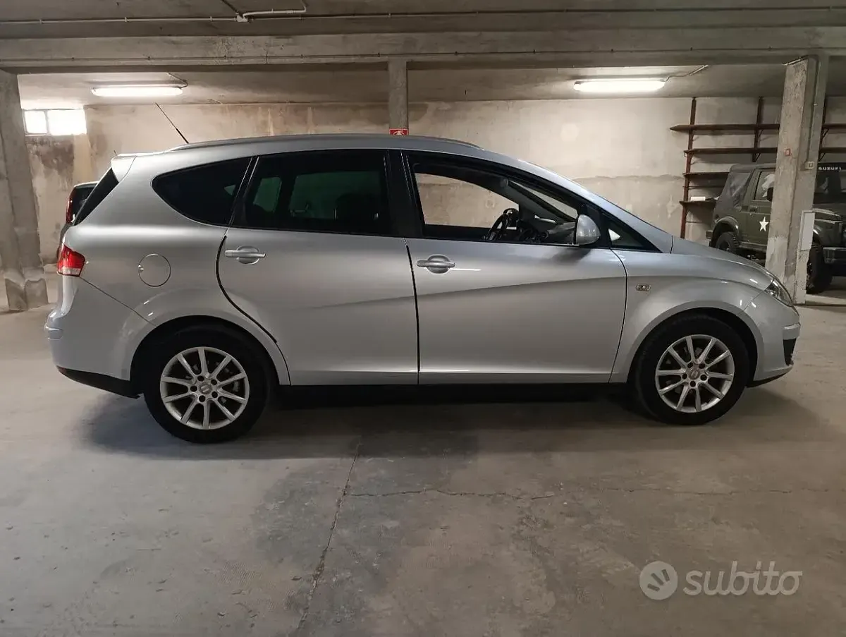 Usata Seat Altea XL Stylance 102 CV (75 kW) 2009 Monovolume
