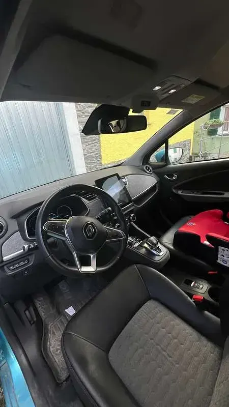 Usata Renault Zoe 50 kW (69 CV) 2020 Blu/azzurro Utilitaria