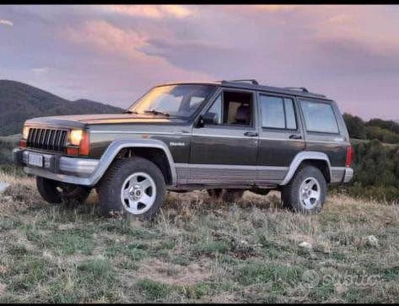 Usata Jeep Cherokee 116 CV (85 kW) 1997 Verde SUV