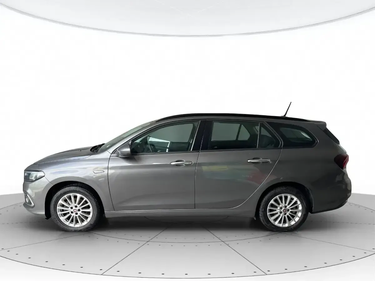 Usata Fiat Tipo Business 95 CV (69 kW) 2021 Grigio Station wagon