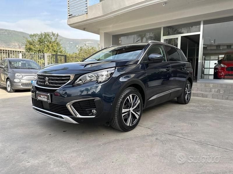 Usata Peugeot 5008 Allure 130 CV (95 kW) 2018 Blu SUV