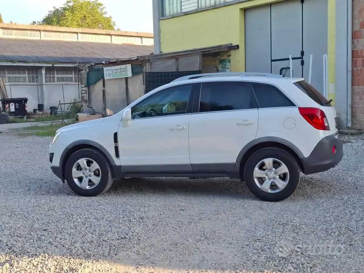 Usata Opel Antara Cosmo 163 CV (119 kW) 2014 SUV