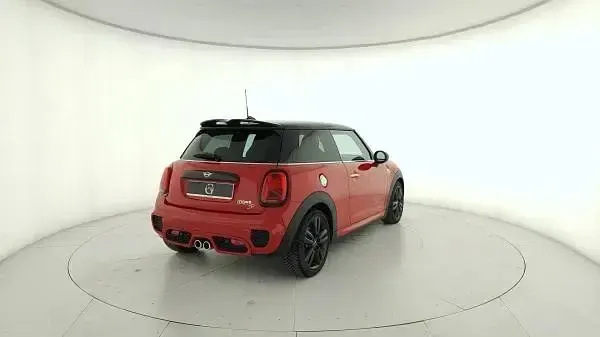 Usata Mini Cooper SD Hype 170 CV (125 kW) 2019 Rosso Utilitaria