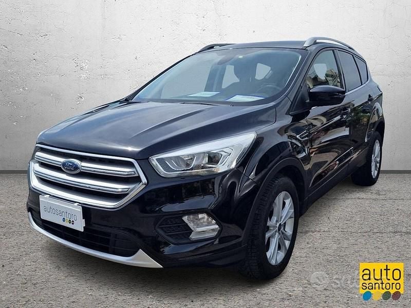Nero Usata 2017 Ford Kuga Business Edition SUV | 13.450 € (Buon prezzo) - Immagine 1/4