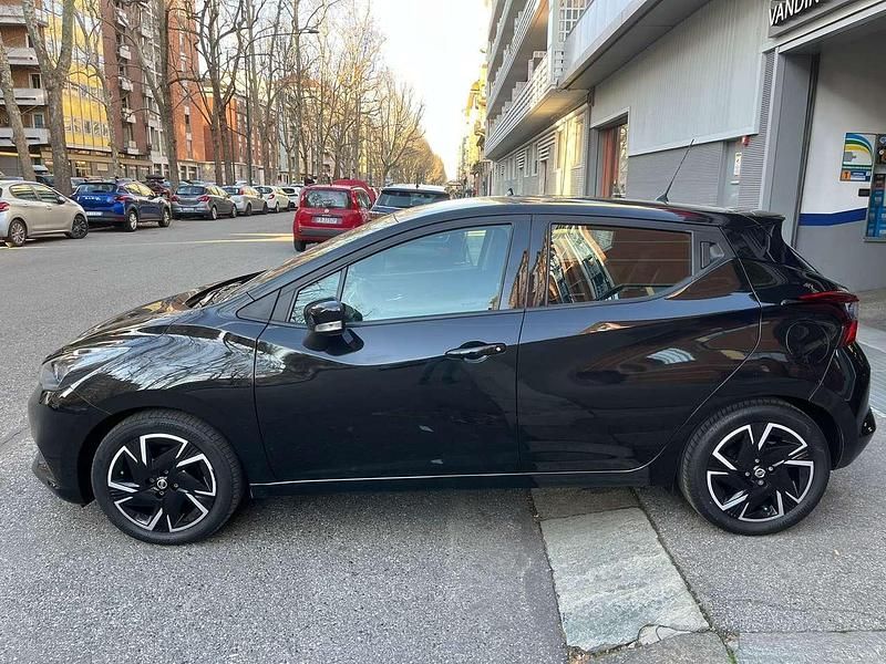Usata Nissan Micra Acenta 92 CV (67 kW) 2021 Nero Utilitaria