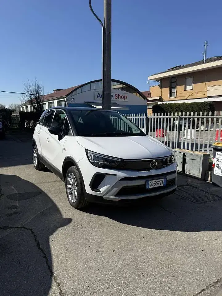 Usata Opel Crossland Elegance 120 CV (88 kW) 2021 Bianco SUV