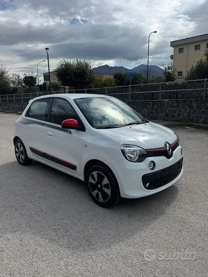 Usata Renault Twingo 66 kW (90 CV) 2026 Bianco Utilitaria