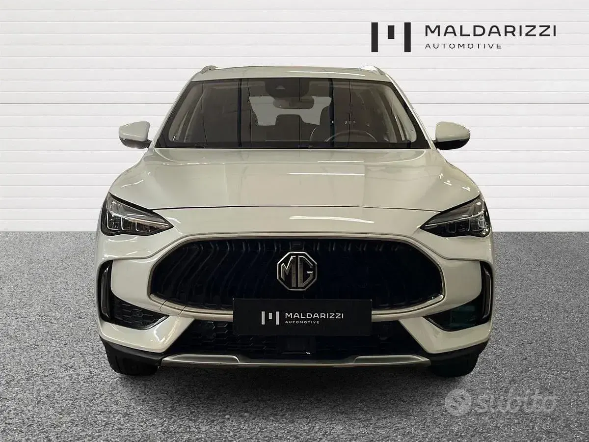 Usata MG HS Comfort 162 CV (119 kW) 2024 Bianco SUV