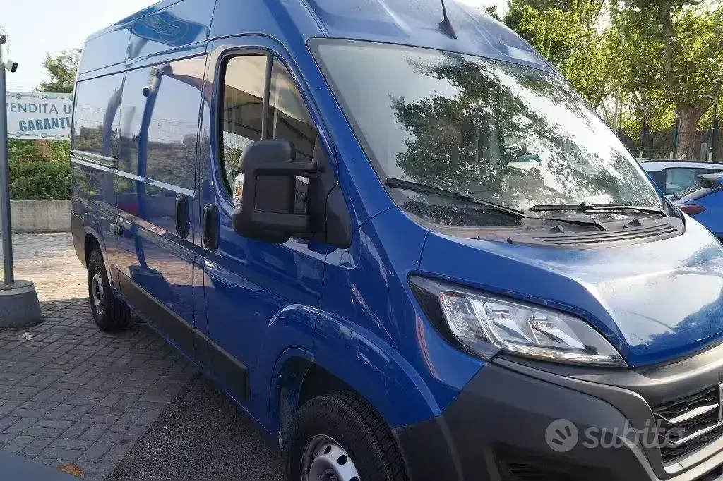 Usata Fiat Ducato 33 140 CV (102 kW) 2022 Bluazzurro Furgone
