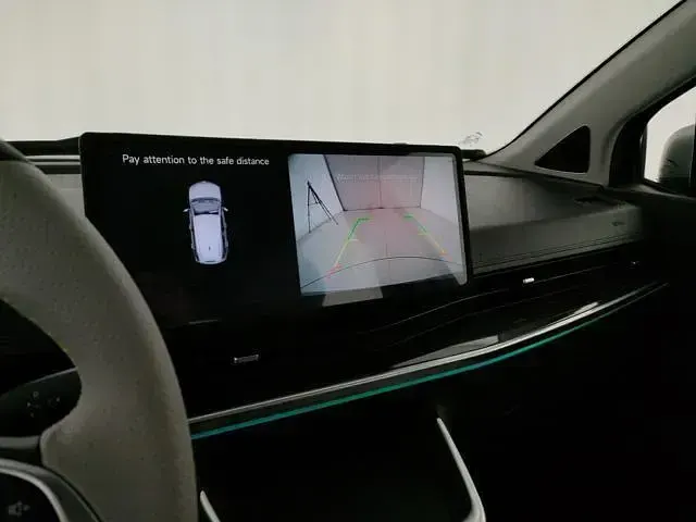 Nuova EMC Yudo 29 kW (40 CV) 2026 Grigio SUV