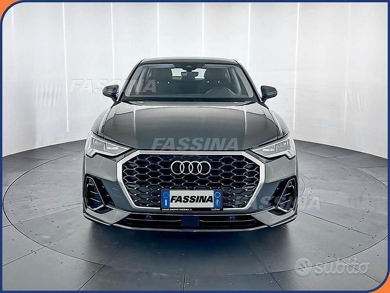 Usata Audi Q3 Sportback 150 CV (110 kW) 2022 Grigio SUV