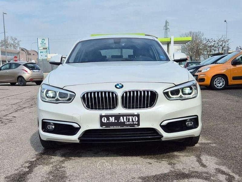 Usata BMW 120 190 CV (139 kW) 2019 Bianco perla Utilitaria